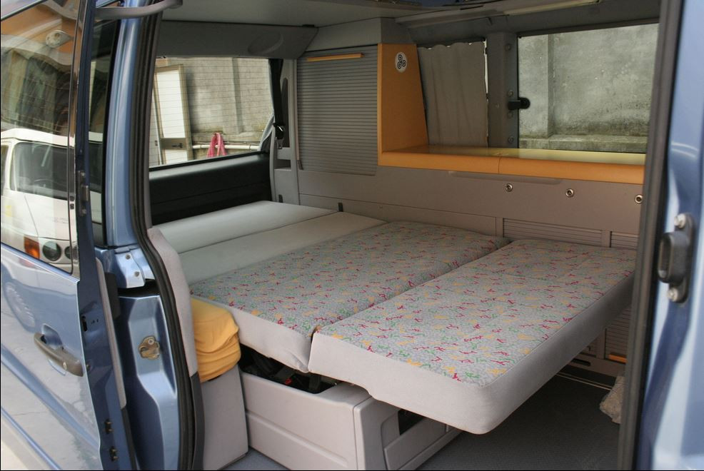 A Mercedes Campervan called Marco-Polo and for hire in roma, Italy