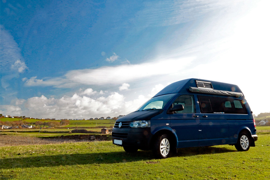 A VW T5 Campervan called Spencer and Blu Blu for hire in Bideford, England