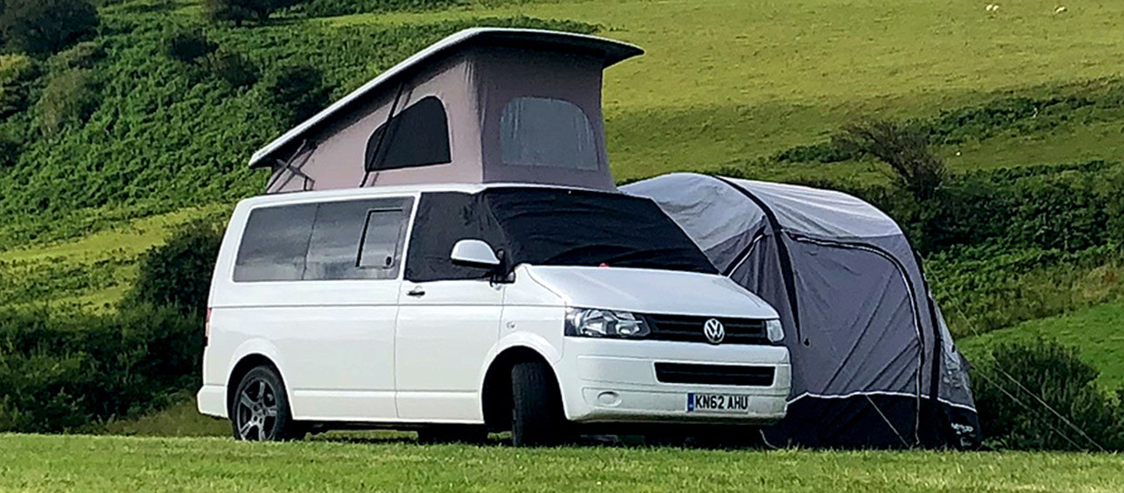 A VW T5 Campervan called Kenny and for hire in Bracknell, Berkshire