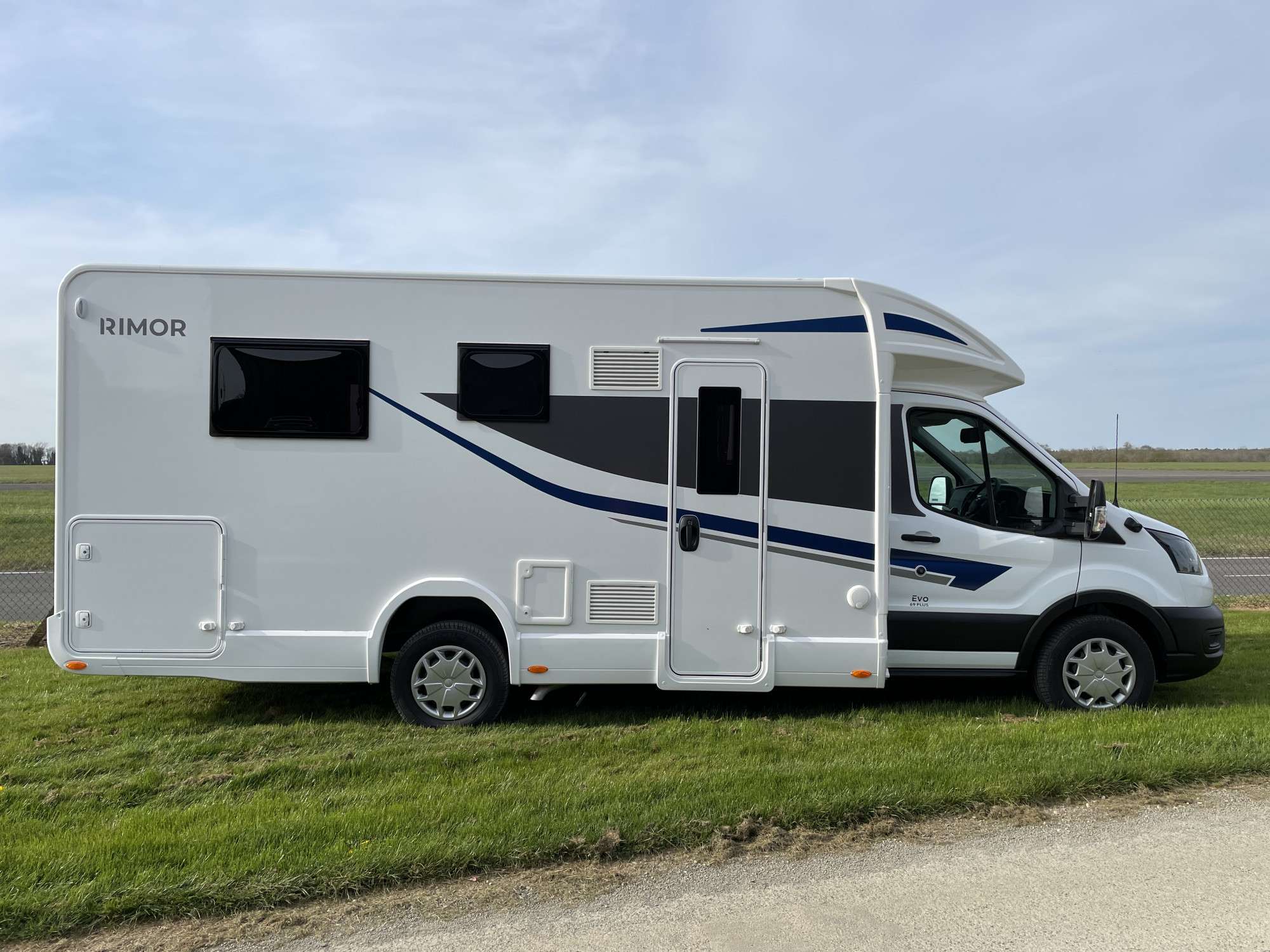 A  Motorhome called Rimor-Evo-p-plus and  for hire in Peterborough, Cambridgeshire