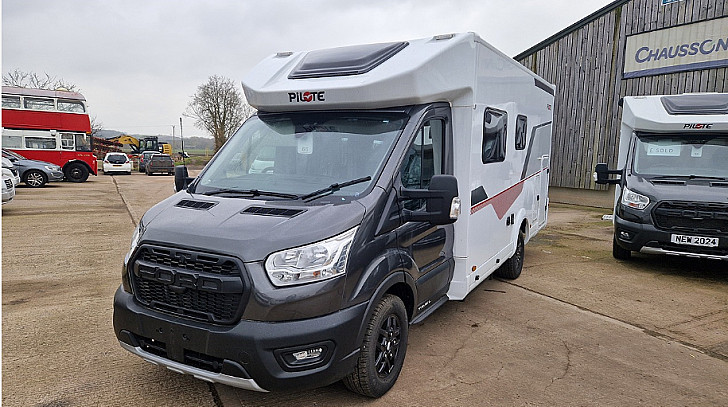 A Motorhome called Atlas and for hire in Stratford, Warwickshire